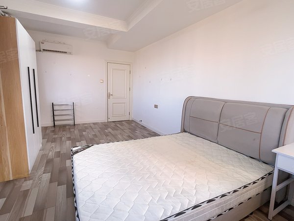 天津河北望海楼街金海岸公寓0押金近一个月可租地铁小吃街金海岸公寓