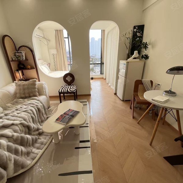 整租｜金叶国际 解放大道 硚口路地铁站 精装一室一厅 可押一付一！