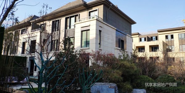 正定新区,别墅社区,送包百平花园,带下跃,先买先得.