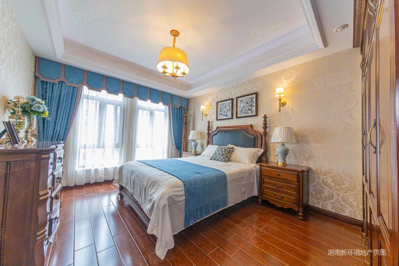 鑫远尚玺一梯一户客厅6米挑高平层五房中央空调地暖带车位