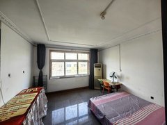 青岛城阳区政府房董租正阳路地铁口华四可月租出租房源真实图片