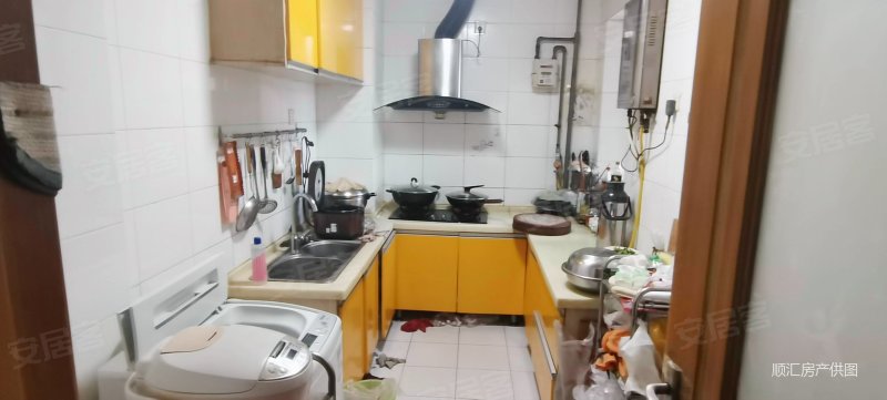 圣都大厦满五临地铁双卫格局精装修商圈成熟