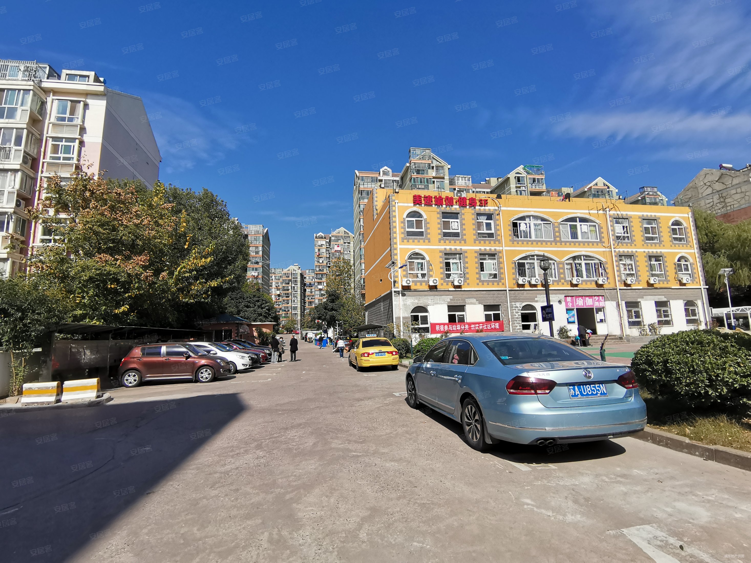 东景花园2室2厅1卫93㎡南北230万