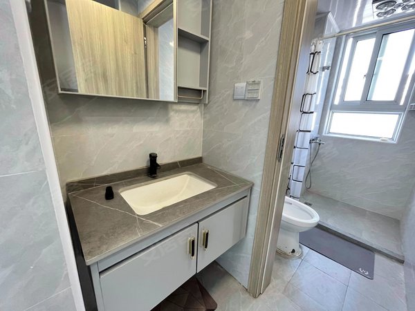 【多图】馨运公寓,平凉路租房,东外滩12号线,近互联保地,长阳创谷