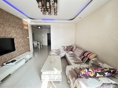 合肥新站家天下业主 武里山天街对面 朝南三居室 近学校 近公园出租房源真实图片