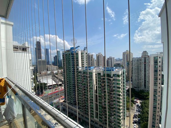 【多图】海印长城,南山中心区租房,海印长城一期精装修大四房 高层安