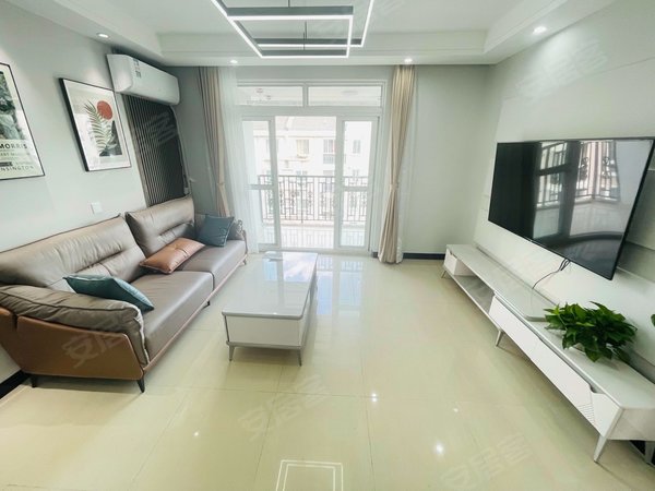 上海闵行浦江滨浦新苑二村步行到联航路地铁站,原始大两房,精装诚意