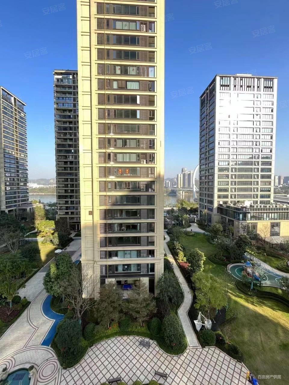 杨柳郡上白沙142平毛坯4房175万有钥匙中层证满