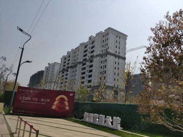 盐城亭湖盐城会展中心保利紫荆公馆保利紫荆公馆 3室2厅1卫精装修押一