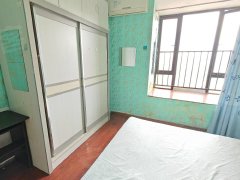 重庆九龙坡谢家湾压一付一，带卫生间独立的，主卧室有飘窗，WIFI出租房源真实图片