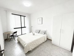 沈阳沈河惠工温暖且美好！无中介费！ 华府新天地 金融中心地铁  短租月付出租房源真实图片