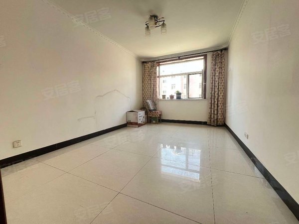 包头青山一宫环岛六合新城(三区)给配床 沙发茶几 冰箱洗衣机出租房源真实图片