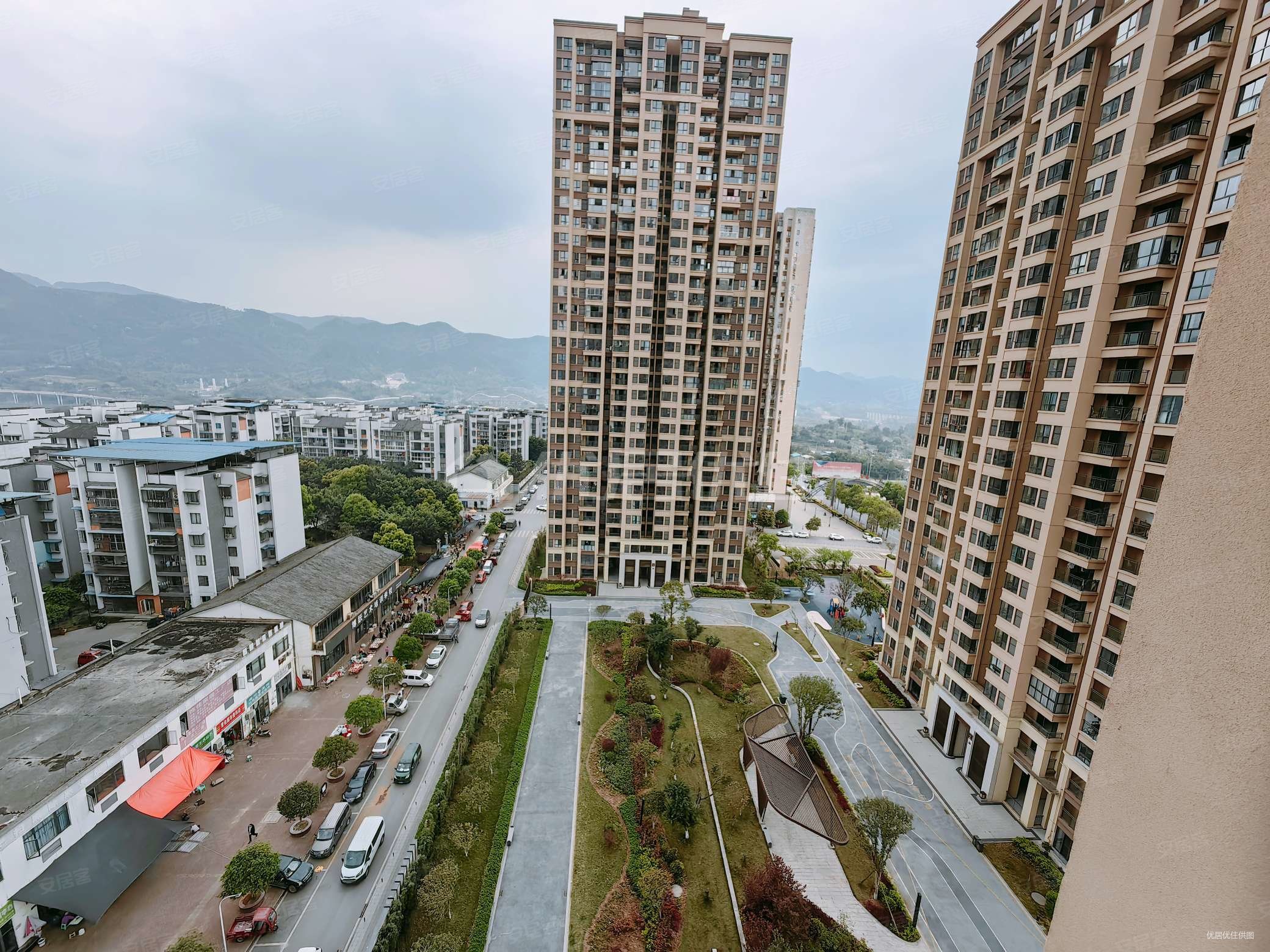 2室银翔城朗琴湾b组团75平看房方便有钥匙