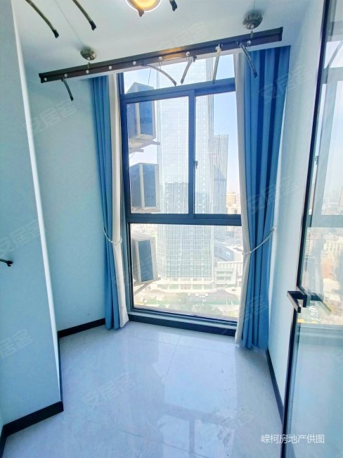 一医院附近电梯房精装修3房带阳台,房东诚心出售,财源大厦二手房,140