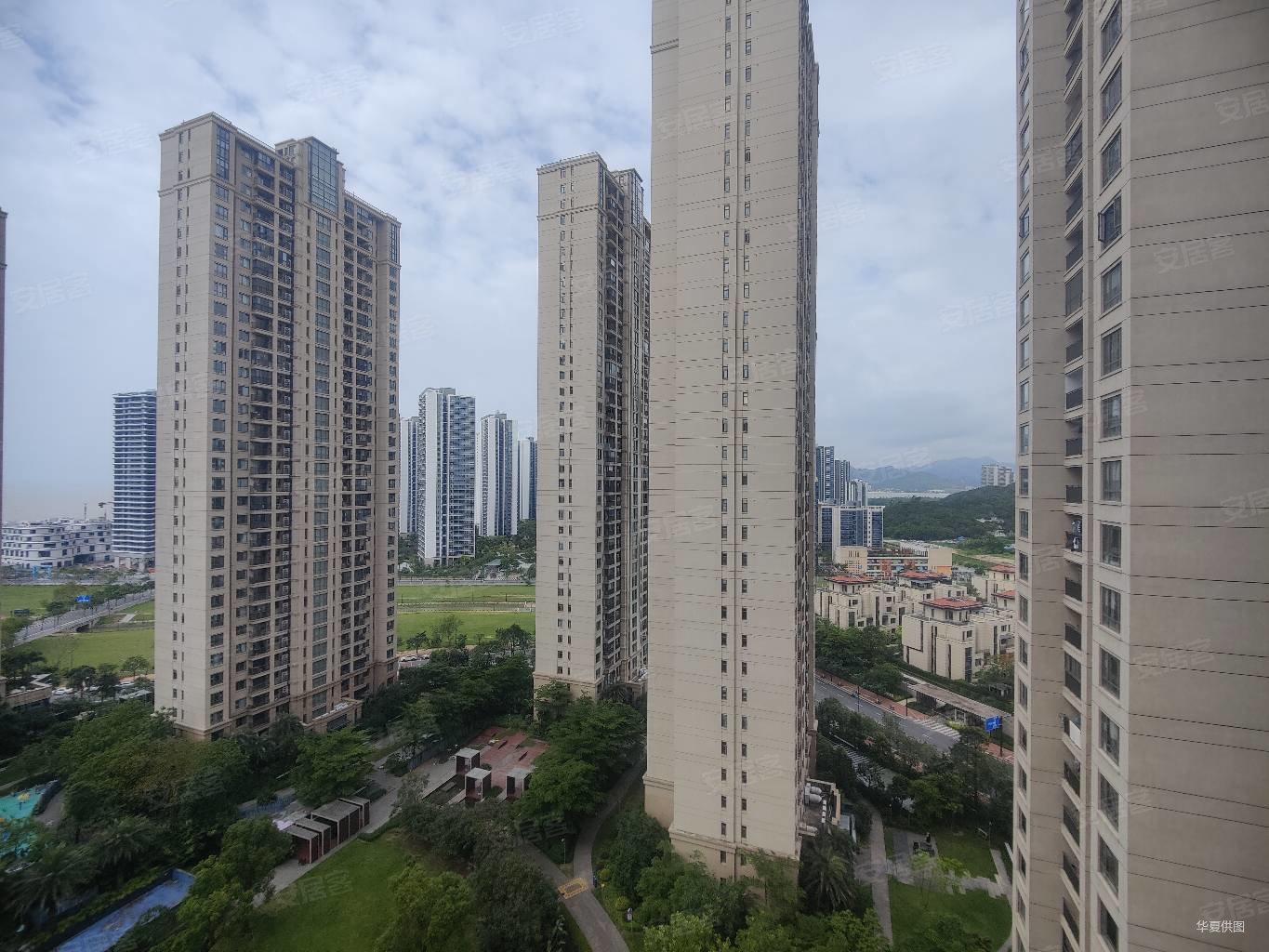 仁恒滨海半岛(一期)二手房,445万,4室2厅,2卫,151