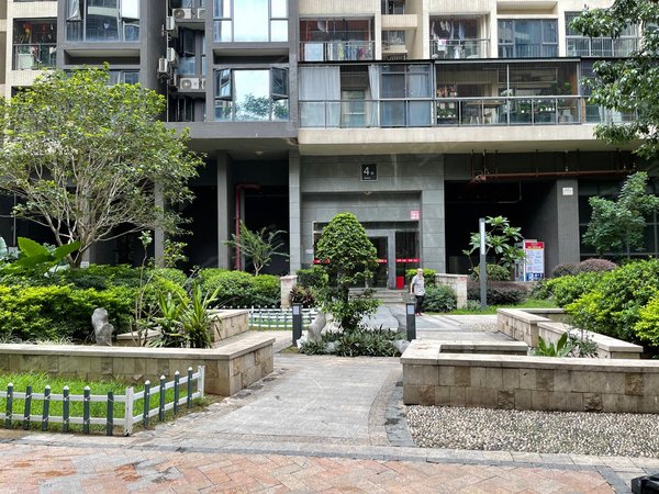 【多图】百丽名苑,观澜租房,龙华观澜富士康南门华为基地旁精装两房高