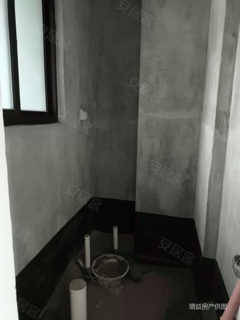 苏州园区南 翡翠河滨雅苑 上叠4室2厅带大露台 诚售200万