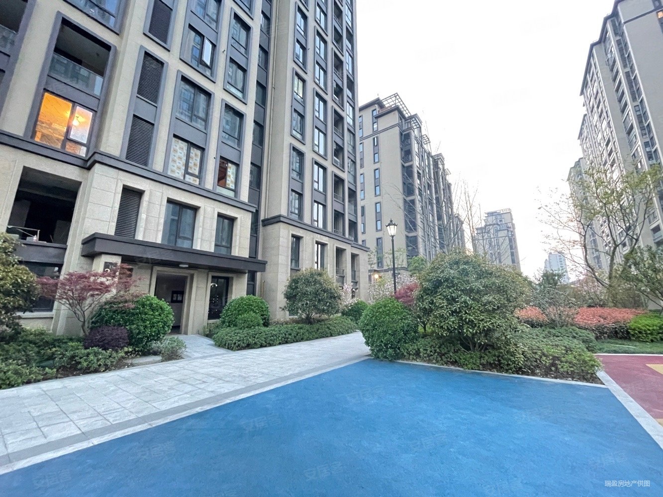 急售群贤府豪华装修三房全景落地窗视野好