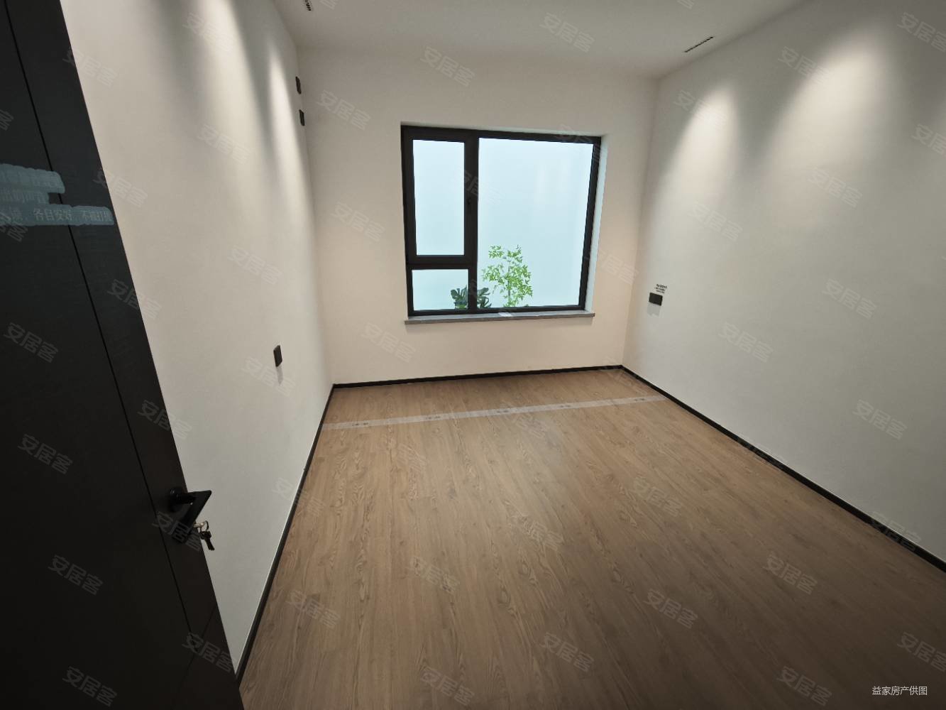 高新万科城3室2厅1卫88㎡南北50万