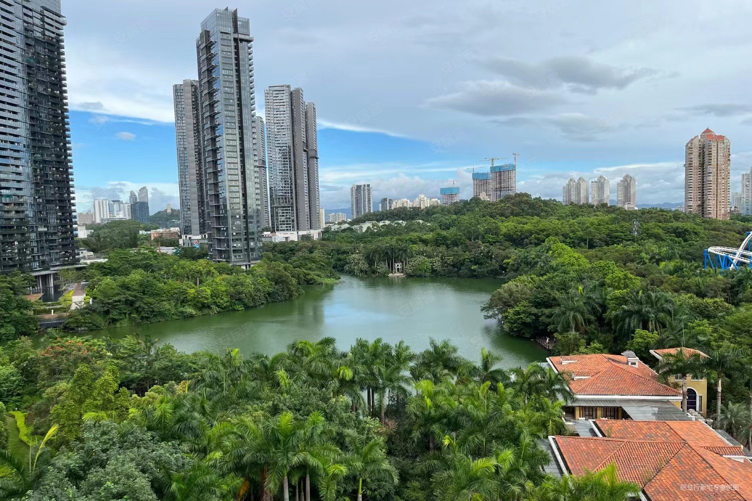 华侨城天鹅堡二期顶层复式421平51房三面采光业主急售