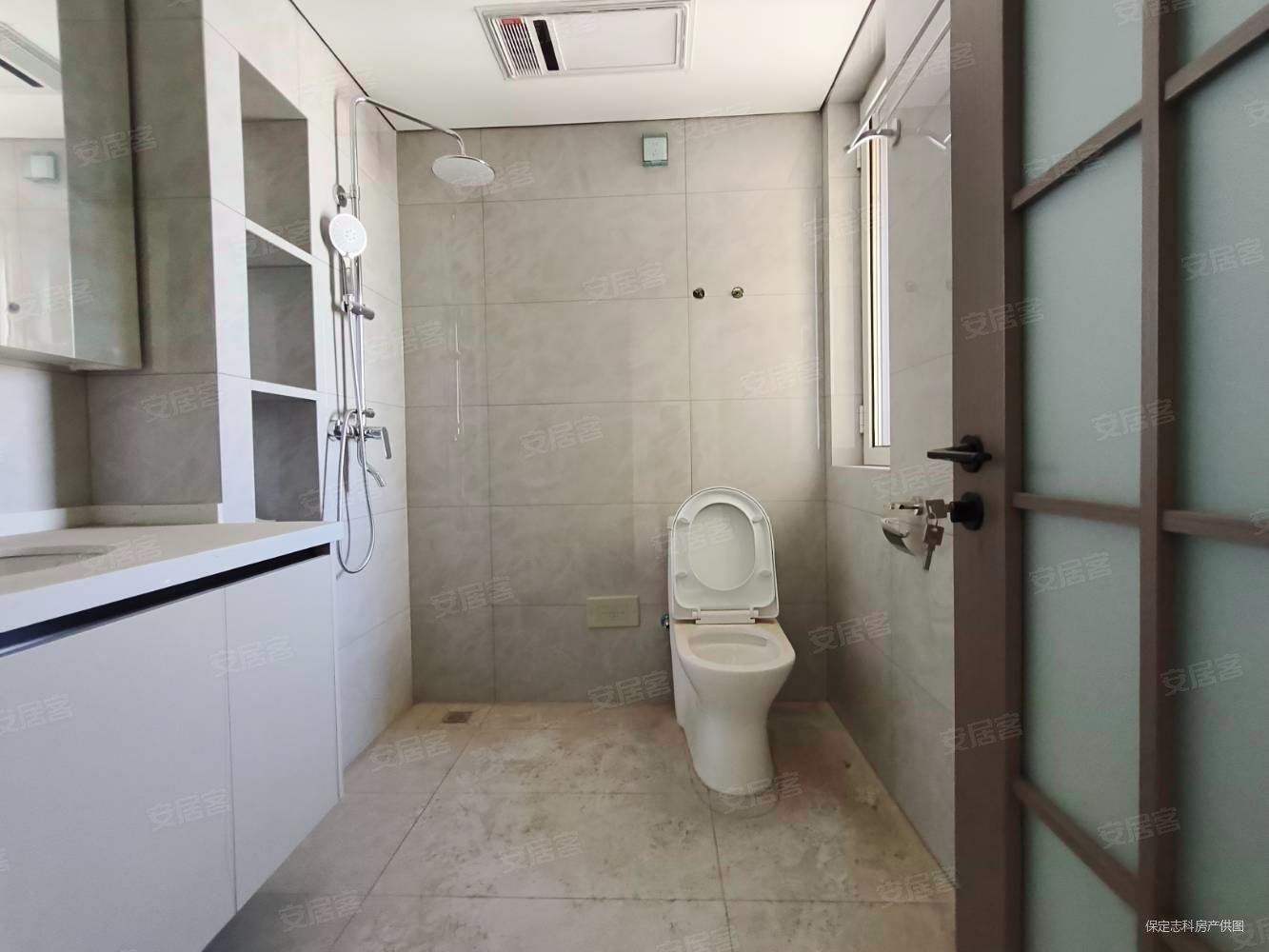 中国府3室2厅2卫127㎡南北139万