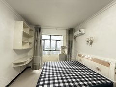 益阳赫山万达广场老板也是诚心诚意出租只需要1000一个月可以搞定出租房源真实图片