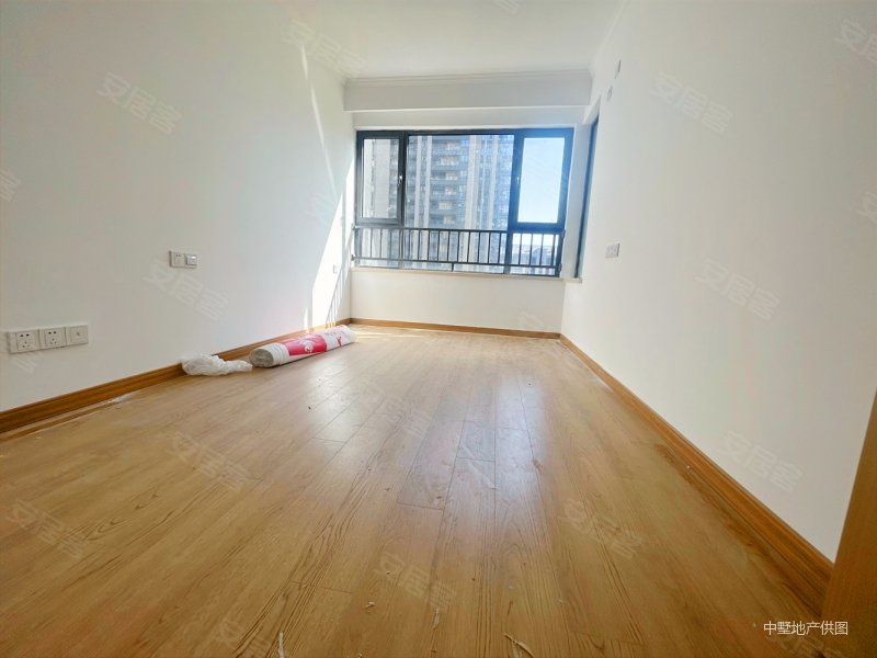 新力弘阳湖语时光张衡路3室1厅1卫941平方米