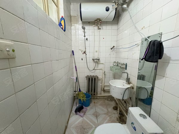 包头青山劳动公园呼十四供电院出租 呼14 可短租  一宫附近 出门劳动公园 配套齐全出租房源真实图片