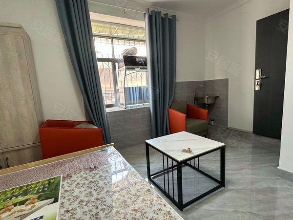 昆明官渡昆明站南窑新村昆明站旁南窑小区一室一卫 近春城路 福德上海