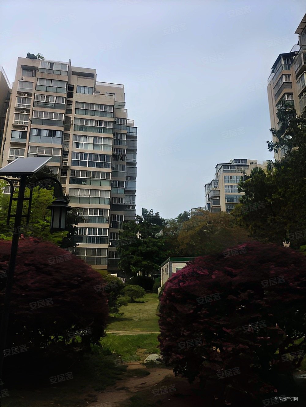 浦东花园2室2厅1卫50㎡南74万