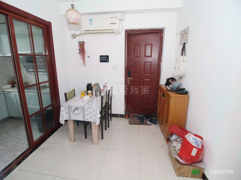 地铁口金帝海珀边套多阳台采光好带入户花园满五年