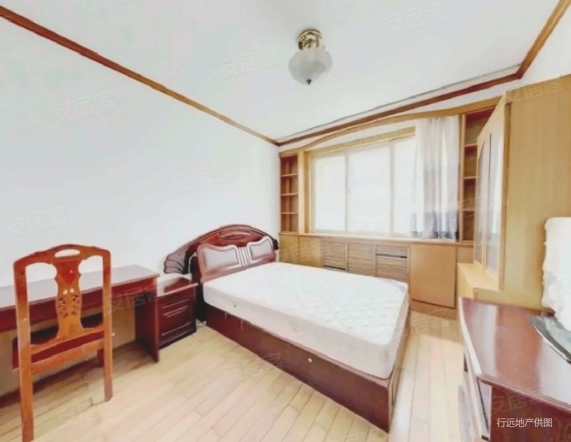 新上丽海花园多层套三好房350万 随时看房 诚意出售