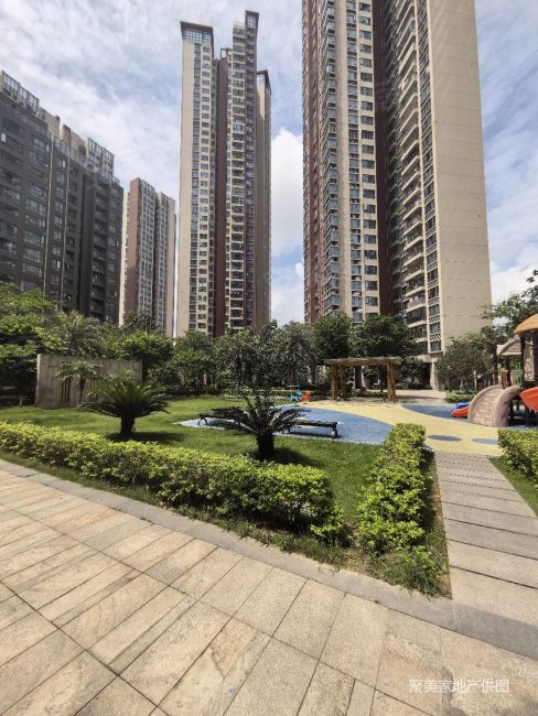 麟恒中心广场 横岗 满五   商圈成熟精装修 临地铁