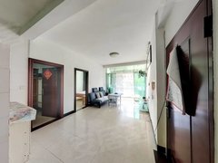 泉州鲤城东街金山北区 楼梯中层 中装两房 家具家电齐全 采光充足出租房源真实图片