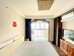 上海长宁天山房龄新 品质小区 电梯两房改一房一厅 近地铁2号线 第一次租出租房源真实图片