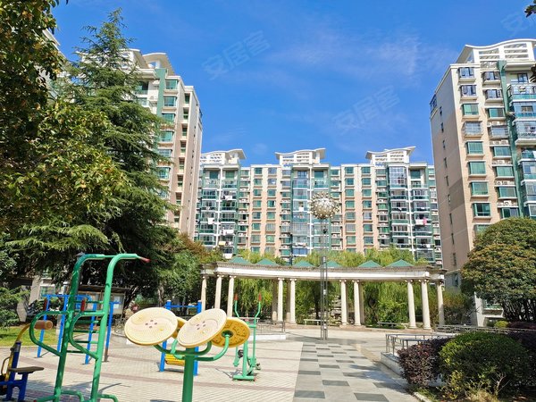 上海浦东川沙水景豪园(公寓住宅)水景豪园,电梯高层,南北通透,空关