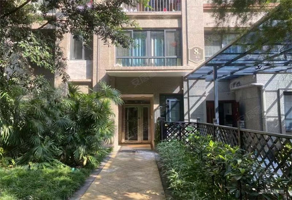 116万急售照母山顶跃洋房1120法拍房