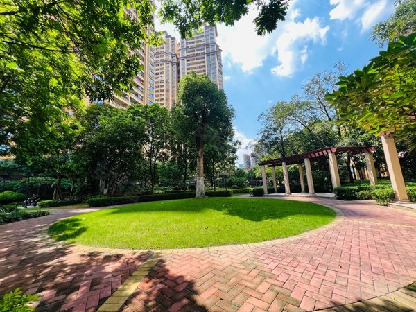 东莞南城宏远汇龙湾小区东江之星旁4房 全屋可换可配齐含管理费 业主