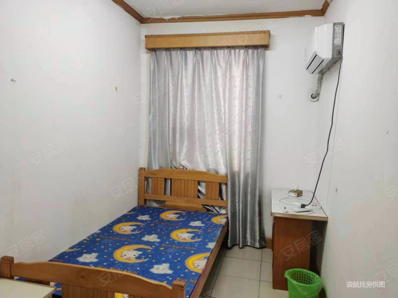 富都花苑南村东区(17幢) 商业配套成熟 南向采光好