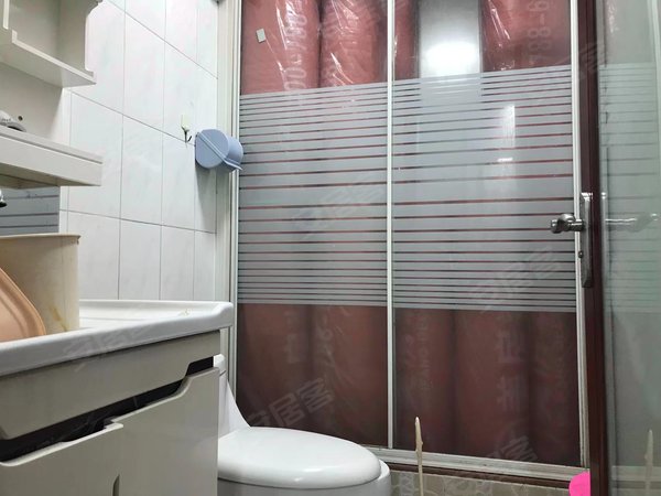 深圳布吉布吉街布吉中心广场布吉中心广场 2室1厅1卫 4300.