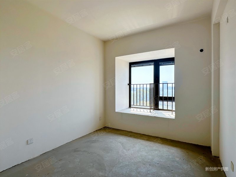 推荐房源保利悦玺地铁口改善四居室全新毛坯性价比房源