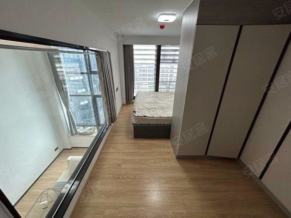 深圳龙华民治龙光玖钻深圳北站 3房2卫 复式公寓 拎包入住 龙光玖钻