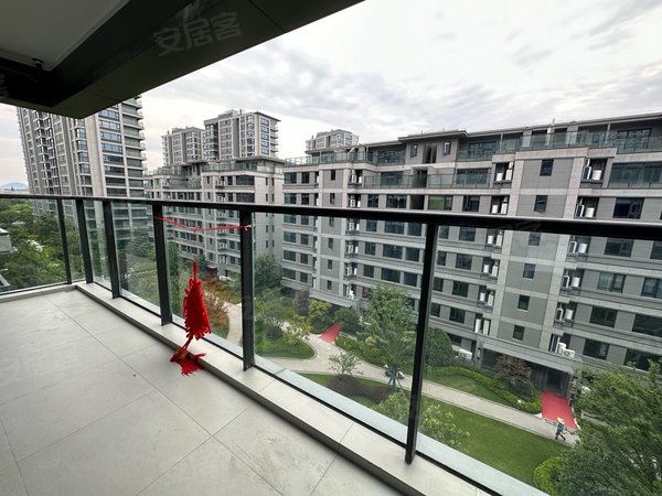 杭州萧山新街保利欣品华庭新街地铁口 保利欣品华庭 精装修 高性价比