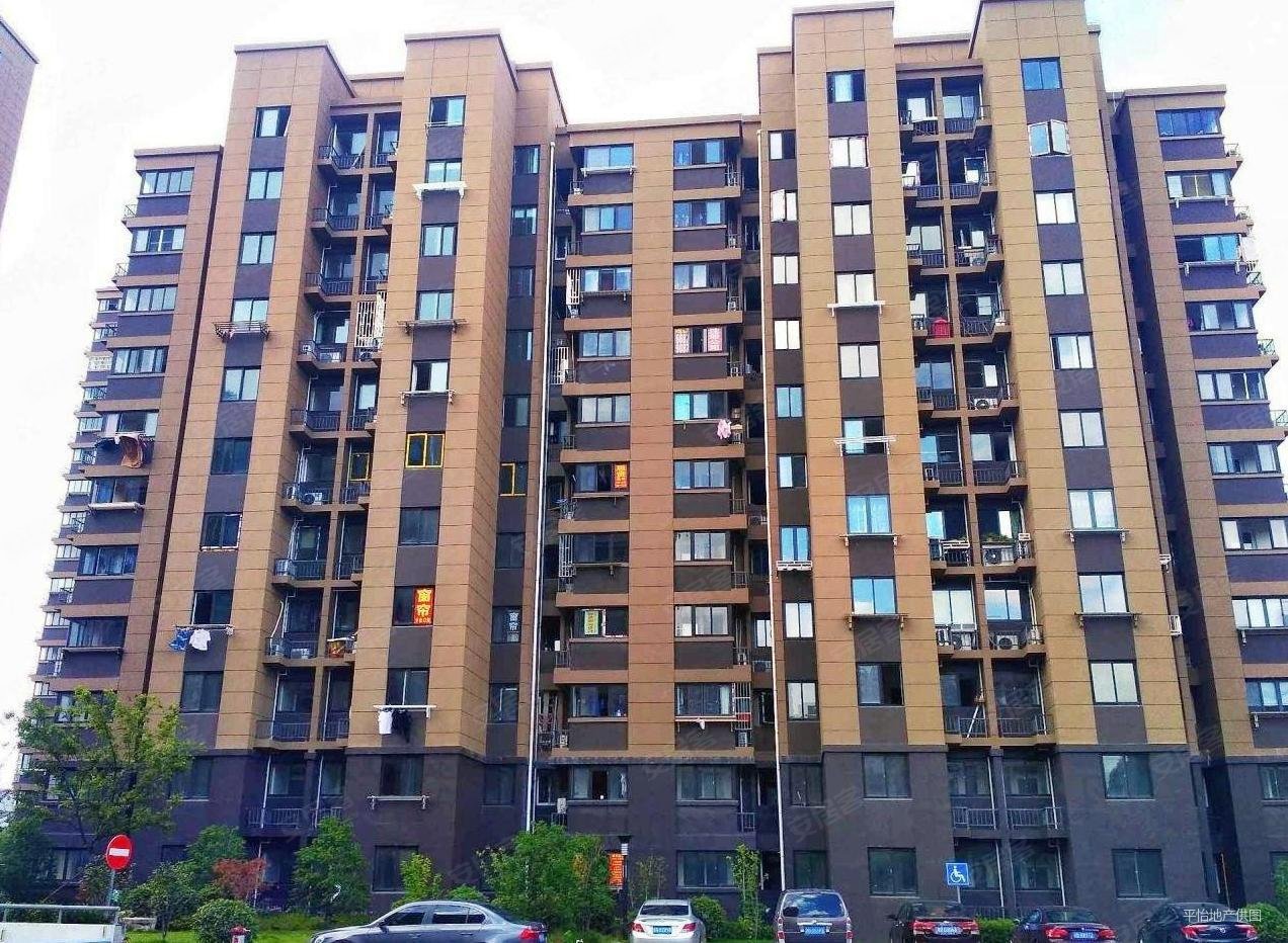 美罗家园雅苑2室1厅1卫67.14㎡南北167万