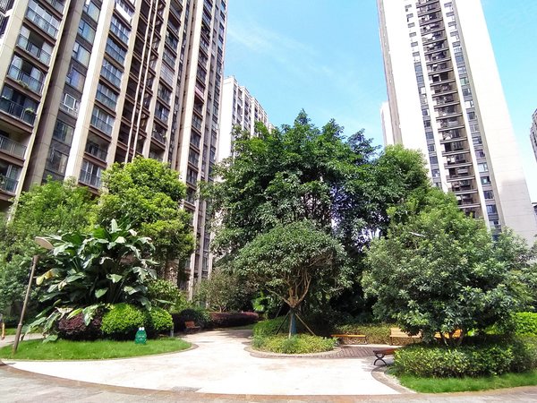 重庆万州江南新区江城一品(二期)长江之星附近精装三房保持9成新看房