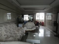丰城丰城城区丰城市区急租新城小学旁陪读，子龙桂花园2房精装，空调家俱齐全出租房源真实图片