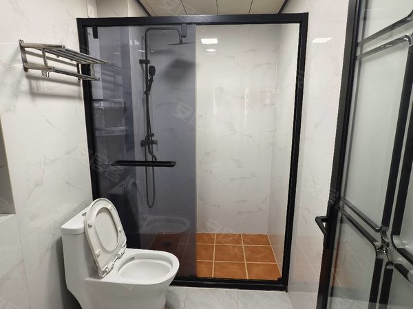 金华金东多湖溪霞苑万达旁 溪霞苑 性价比超高 两房带车位装修非常清爽出租房源真实图片