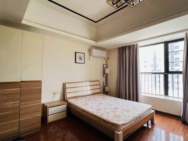 【多图】萝岗万达广场soho公寓,萝岗租房,萝岗万达广场 40平精装单间