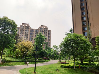 不足,香榭河畔怎么样,香榭河畔周边房产中介经纪人评价-成都安居客