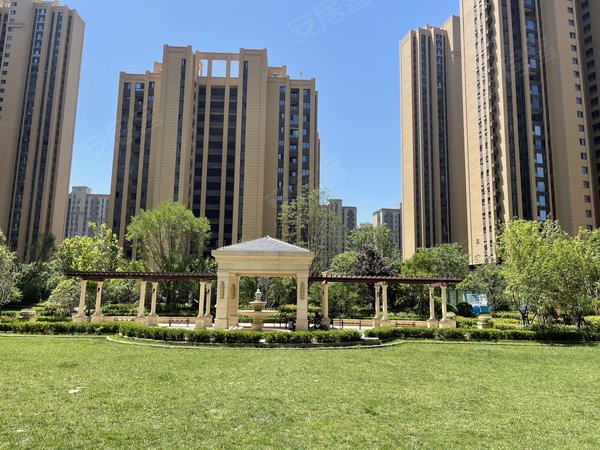 西安曲江新区金泘沱金辉世界城(c区)金浮沱地铁口 金辉世界城花园一楼